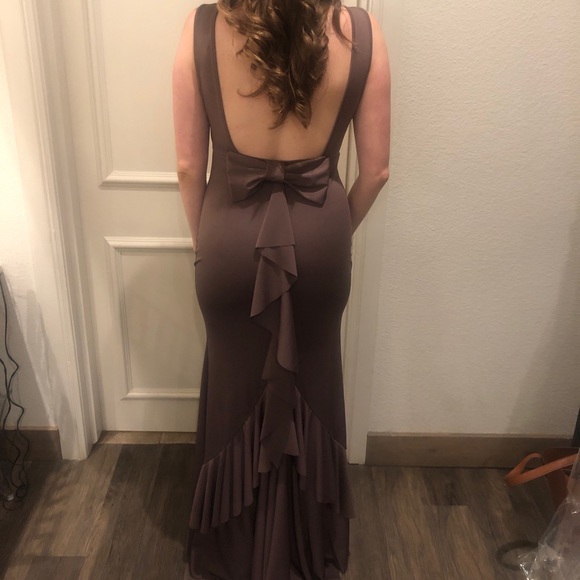 sheshow backless bow dress